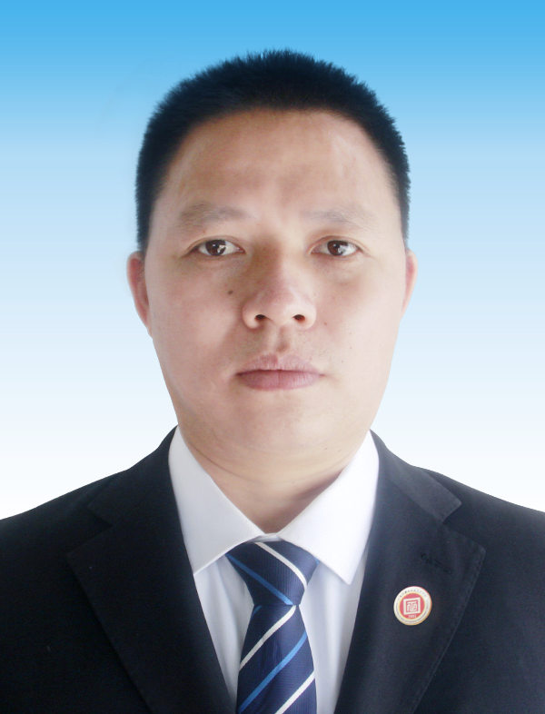 绿巨人草莓丝瓜樱桃在线视频企業管理谘詢（xún）師陳龍（lóng）