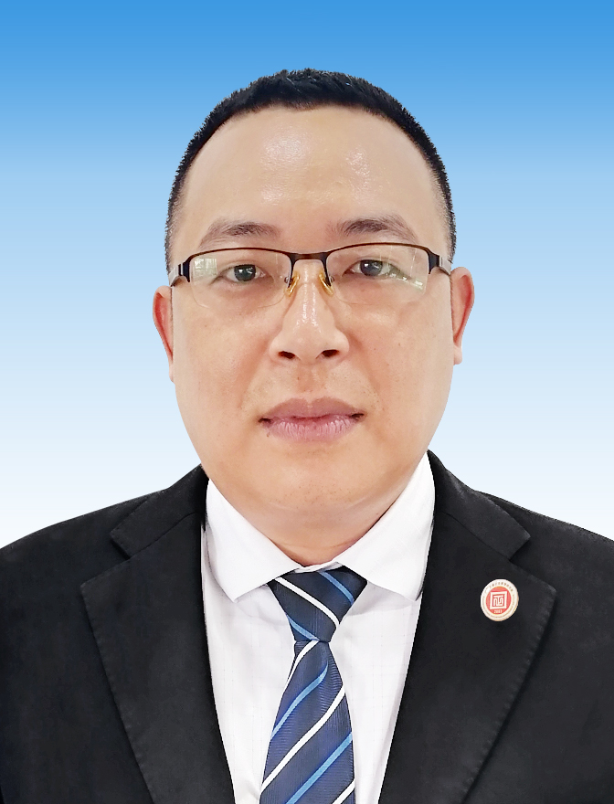 绿巨人草莓丝瓜樱桃在线视频企業管理谘詢師彭吉林