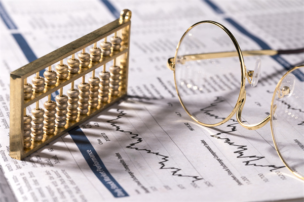 資金流量管理和支出控製