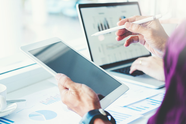 組（zǔ）織設（shè）計谘詢：協助企業優化組織結構，提升效率