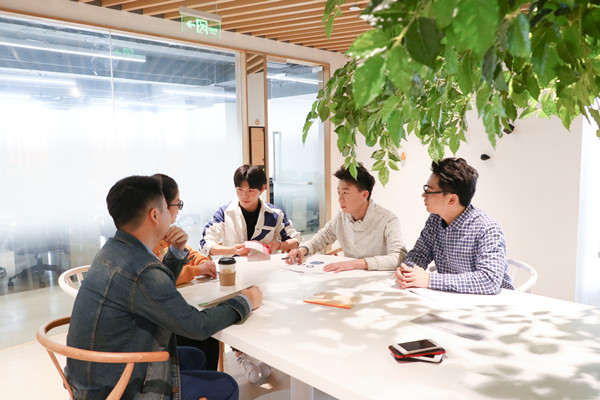 員工培訓與發展：培養人才，提升企（qǐ）業核心競爭力