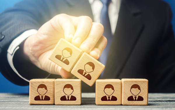 戰略規劃與實施：戰略谘詢公司（sī）的核心能力