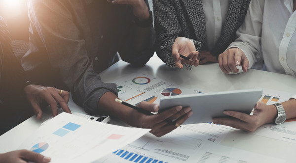 人力資源薪（xīn）酬：建立公平的（de）薪酬體係，激勵員工積極性