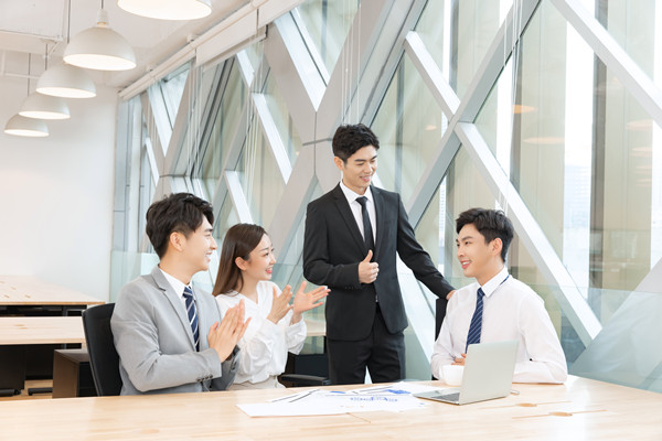 薪酬（chóu）管理製度透明度：提升員工（gōng）公平感、工作積極性