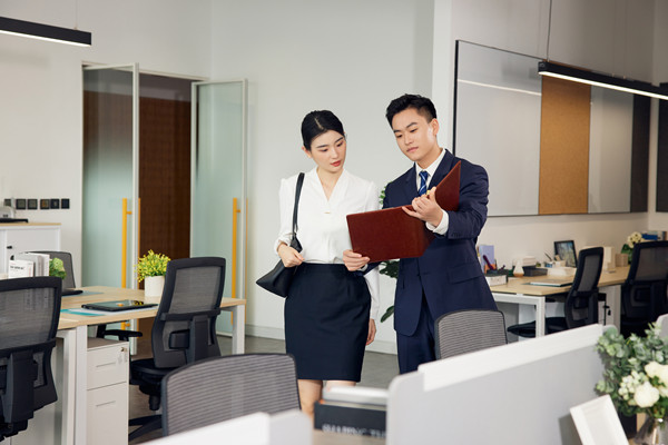 客戶服務（wù）：優質的服務可以增加客戶滿（mǎn）意度和忠誠（chéng）度