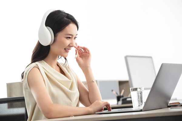 年度客戶滿意度提（tí）升計劃：用戶至（zhì）上，服務領先