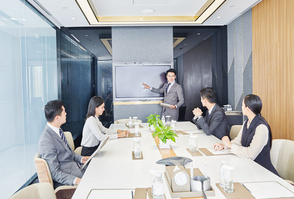 年度經營計劃評估與監控：實（shí）時跟蹤與調（diào）整策略