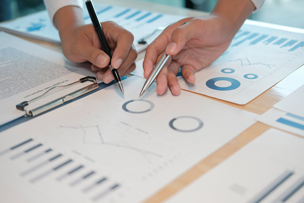 製定高效的薪酬管理製度：激（jī）發員工積極性的策略