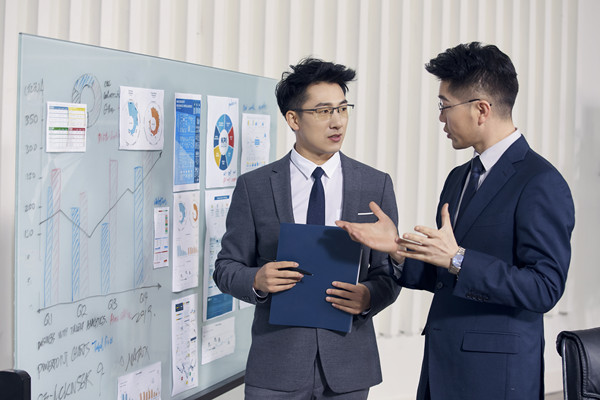 員工溝通與（yǔ）反饋機製：提升組（zǔ）織效能的重要途徑