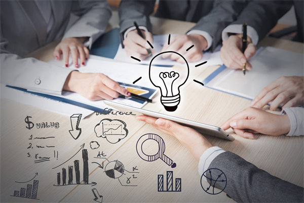 優化集團管控流程，加強風險管理與（yǔ）內部控製（zhì）