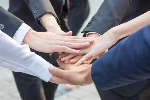 如何平衡員工工作與生（shēng）活的界限，增強工作滿意（yì）度？