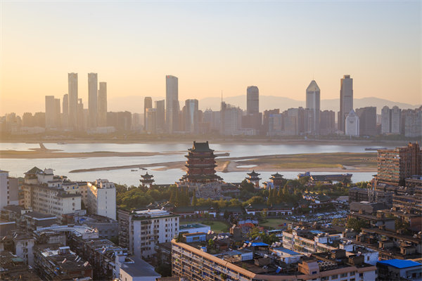 南昌本土管理谘詢公司如何打造差異化（huà）服務，贏得市場認可（kě）？