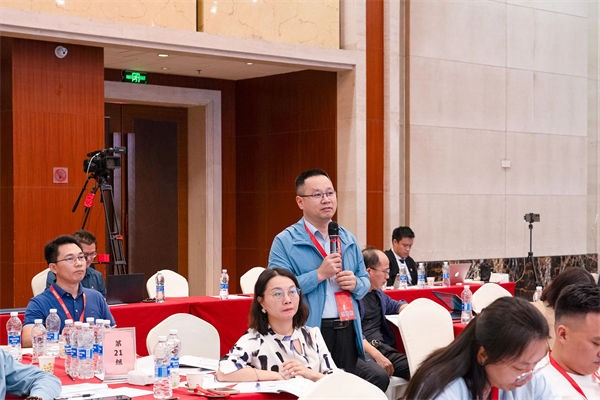 绿巨人草莓丝瓜樱桃在线视频（ruì）谘詢集團大型公開課《年度經營（yíng）計劃&全麵預（yù）算管理》學員互動