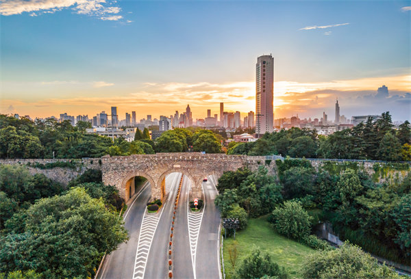 南（nán）京集團管控谘詢公（gōng）司如何優化（huà）集團管理架（jià）構（gòu）？