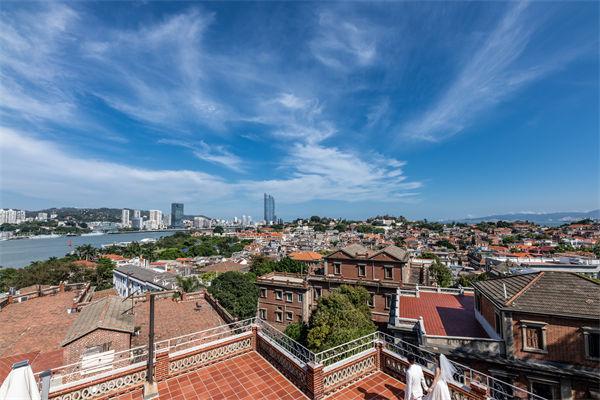 廈門企業深陷同（tóng）質化競爭（zhēng）泥沼，廈門戰略谘詢公司如何助力破局？