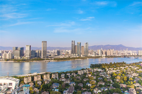 企業如何（hé）借（jiè）助福州（zhōu）谘詢公司提升品牌知名度和市場（chǎng）份額？