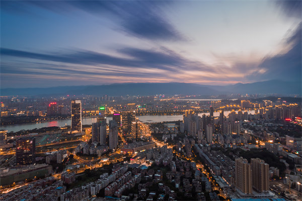 企（qǐ）業如（rú）何借助福州（zhōu）谘（zī）詢公司優化組織運作流程與效能（néng）？