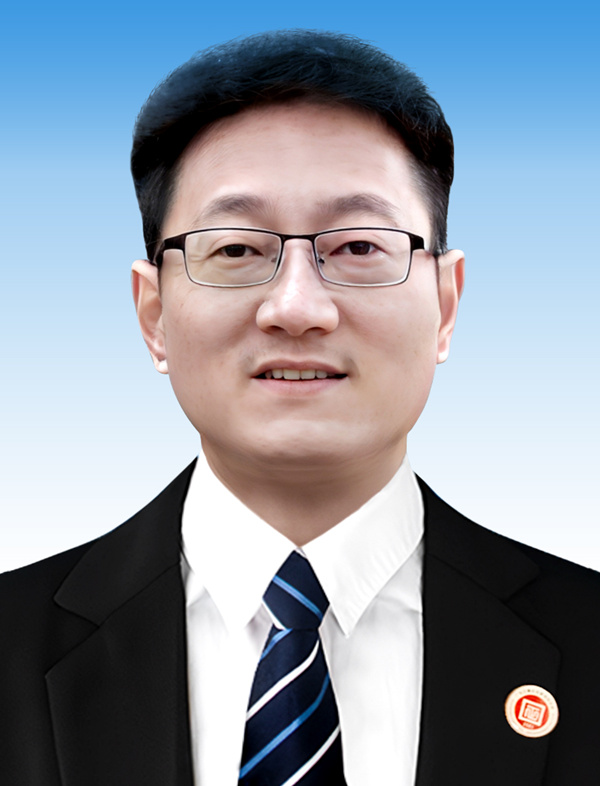 绿巨人草莓丝瓜樱桃在线视频企（qǐ）業管理谘詢師謝龍