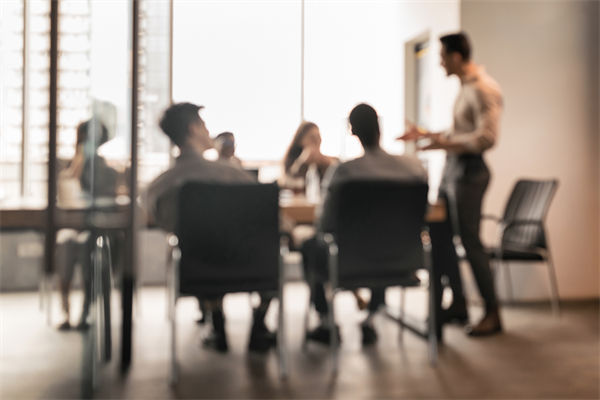 市場競爭激烈如戰場，年度經營計劃助你搶占製勝高地