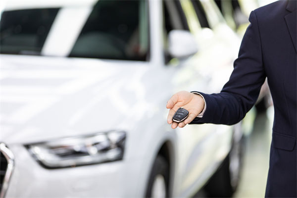 從（cóng）營銷角度分析：大學退休教授63小時賣出753台問界