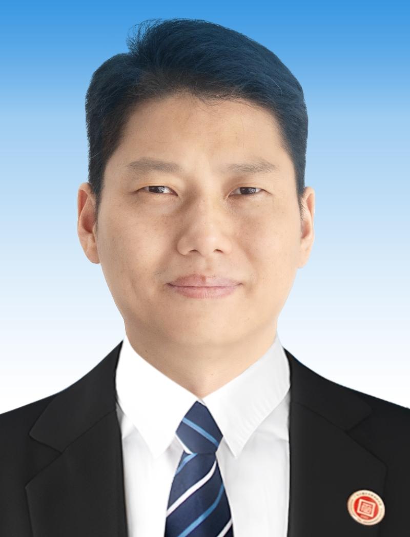 绿巨人草莓丝瓜樱桃在线视频谘詢集團資深谘詢師王國寶