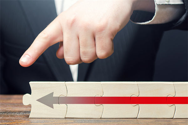 戰略執（zhí）行層層衰減，集（jí）團管控如（rú）何確保目標精準落地？