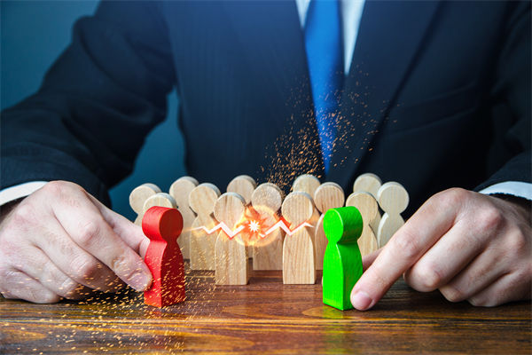 新老業（yè）務衝突不（bú）斷，企業戰略管理如何平衡布局？