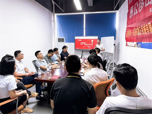 绿巨人草莓丝瓜樱桃在线视频谘詢集團（tuán）項目（mù）經理李（lǐ）剛老師