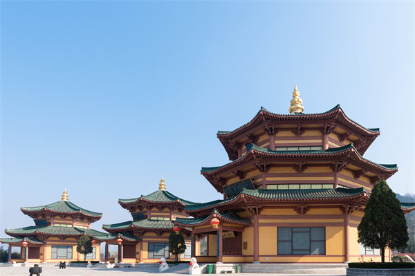 煙台（tái）企業戰（zhàn）略模糊難落地？戰略谘詢（xún）公司如何（hé）精準錨（máo）定增（zēng）長賽道？