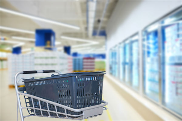 白酒（jiǔ）遇冷，集體“降度”，關聯企業有何營銷啟示？