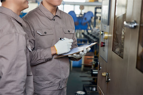 薪酬製度（dù）看似規範，管理為何難化解員工隱性不滿？