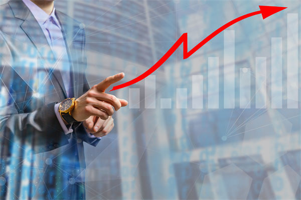 企業加班通知走（zǒu）紅（hóng）：所有人漲薪25%，企業怎麽看？