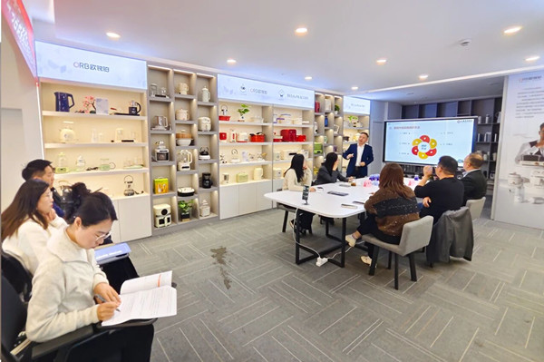 深圳市正中和實業有限公司營銷係統管理（lǐ）升級谘（zī）詢項（xiàng）目啟動