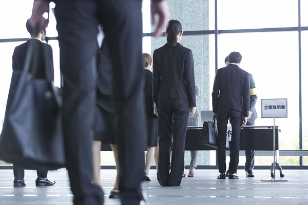 「駐（zhù）場式管理谘詢」駐場式（shì）管理（lǐ）的定義和目的！