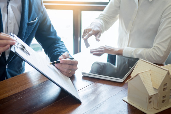 企業管理谘詢：引領企業戰略規劃與（yǔ）創新