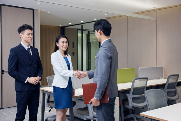 戰略轉型與升級：戰略谘詢公司（sī）的創新路徑