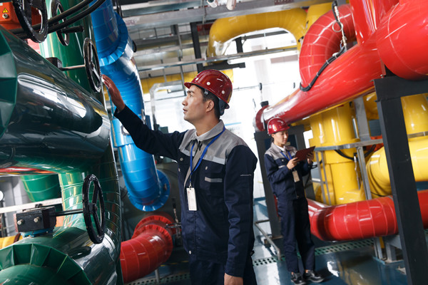 全麵生產維護（TPM）：預防性維護（hù），提升（shēng）設（shè）備性能（néng）