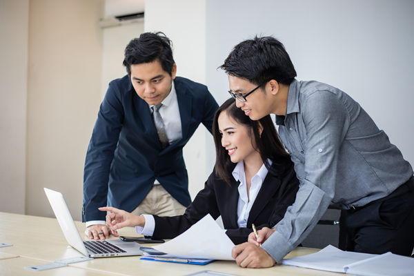 戰略落地與執行：戰略谘詢（xún）公司的（de）價（jià）值體現（xiàn）