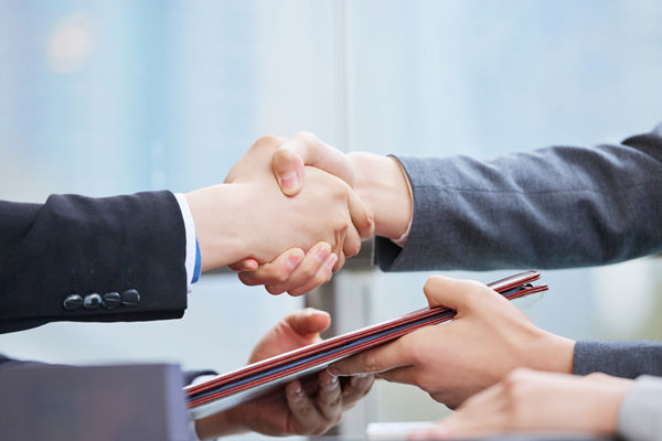 戰略合（hé）作：為企業（yè）發展尋找（zhǎo）合適（shì）的戰略合作夥伴