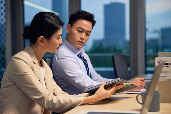 以（yǐ）客戶為中心的（de）績效管理：關注客戶需求，提升客戶滿意度