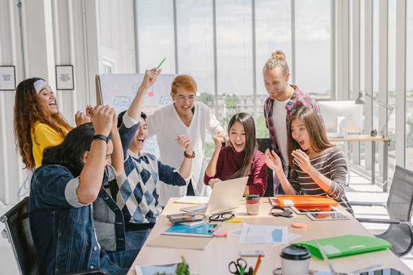 集團管控的挑戰與機遇：應對全（quán）球化市場的（de）策（cè）略（luè）與實踐（jiàn）