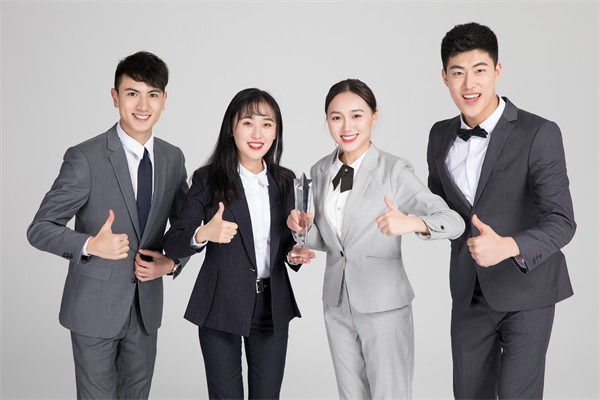 以客戶為中心的組織規劃：市場導向的戰略選（xuǎn）擇