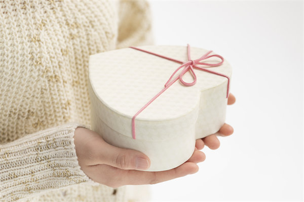 深度挖掘品牌故事（shì），情感營銷，打動消費者心靈