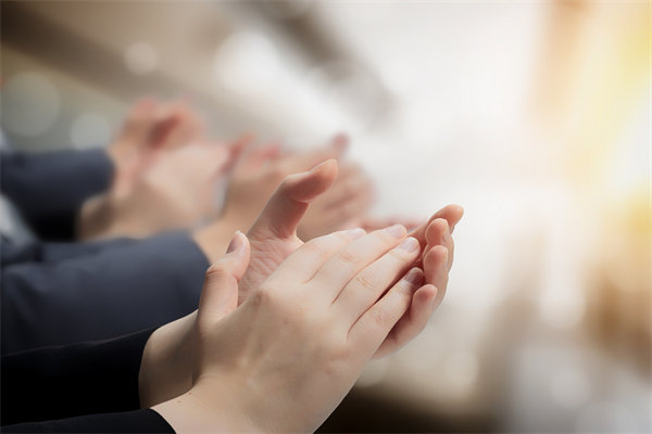 薪酬績效與戰（zhàn）略目標協同，推動企業（yè）持續發展與成長