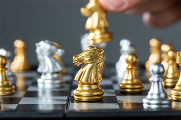 結合實際（jì），談談企業在（zài）戰略薪酬設計時要注意哪些問題？