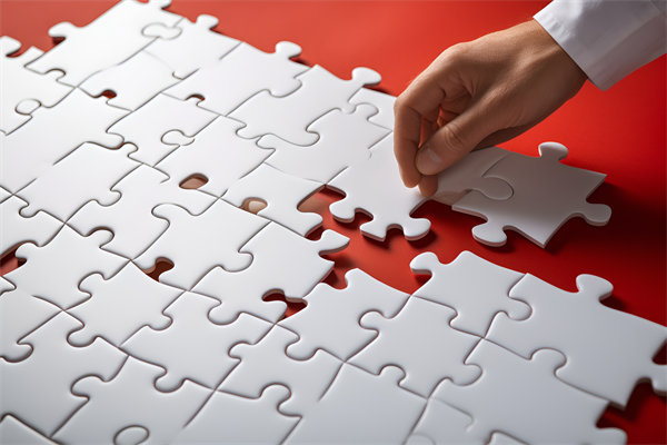 係統構建（jiàn）戰（zhàn）略管理（lǐ）體係，確保企（qǐ）業戰略目標落地生根