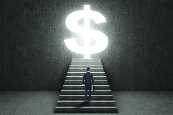 長期（qī）激勵與短期薪酬如何平衡，吸引並留住關鍵人才？