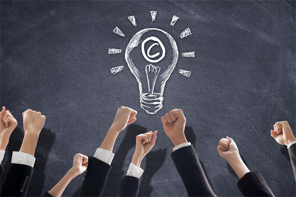 企業如何通過（guò）創新（xīn）戰略，應對市（shì）場（chǎng）挑（tiāo）戰並促進持續增長？