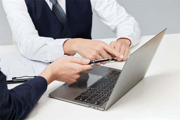 如何通過績效谘詢提升企業的整（zhěng）體運（yùn）營效率？