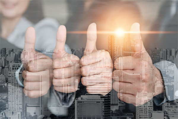 薪（xīn）酬管理中，如何考（kǎo）慮員（yuán）工個人發展，實現長期激勵？